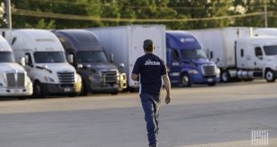 Making Shipping Easy: Why You Need Truck Dispatch Services